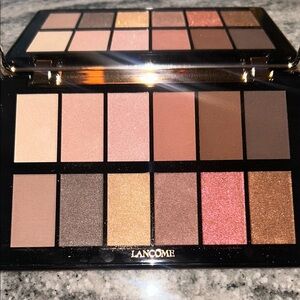Lancome Eyeshadow Palette - Cream, Pink, Brown, Gold Shades